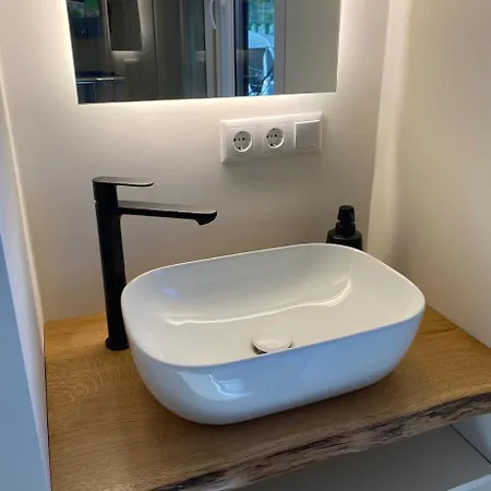 Bateau-hôtel Exklusives Hausboot - Sauna, Sonnendeck&privates Beiboot Kolonie Zern