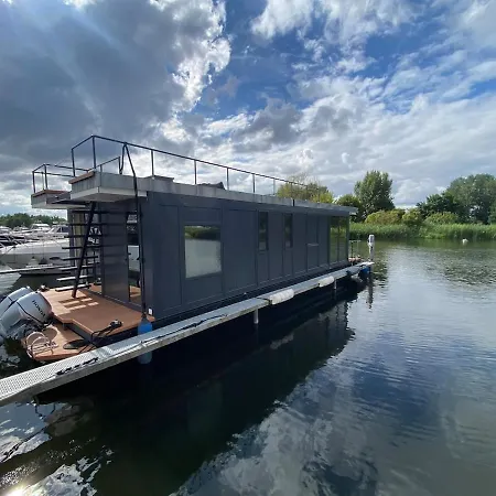 Exklusives Hausboot - Sauna, Sonnendeck & Privates Beiboot * Kolonie Zern