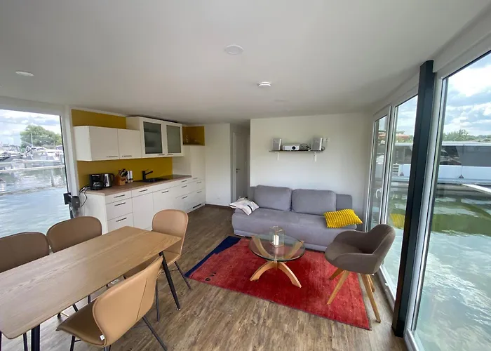 Bateau-hôtel Exklusives Hausboot - Sauna, Sonnendeck&privates Beiboot *