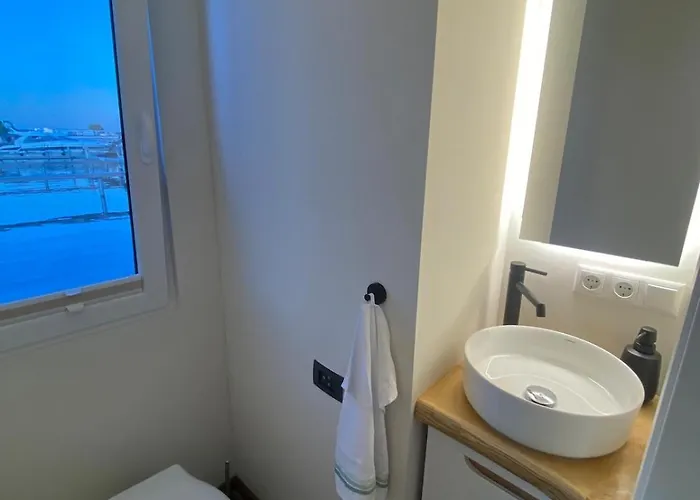 Exklusives Hausboot - Sauna, Sonnendeck&privates Beiboot *